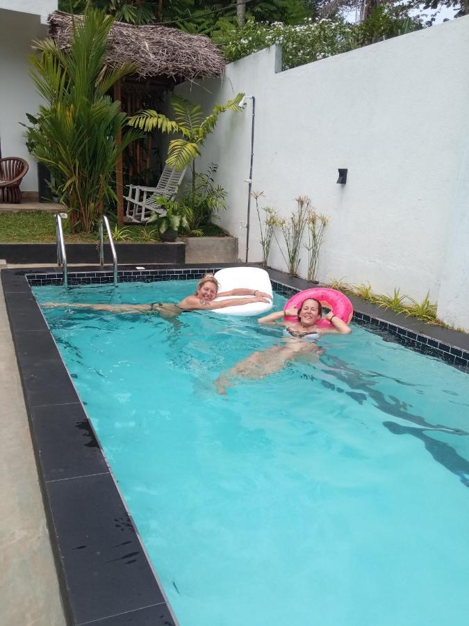 Hidden Villa ฮิกคาดูวา ห้อง รูปภาพ
